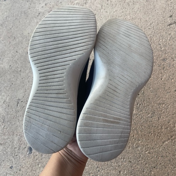 allbirds Women’s Wool Runners Black size 9 - Picture 6 of 7